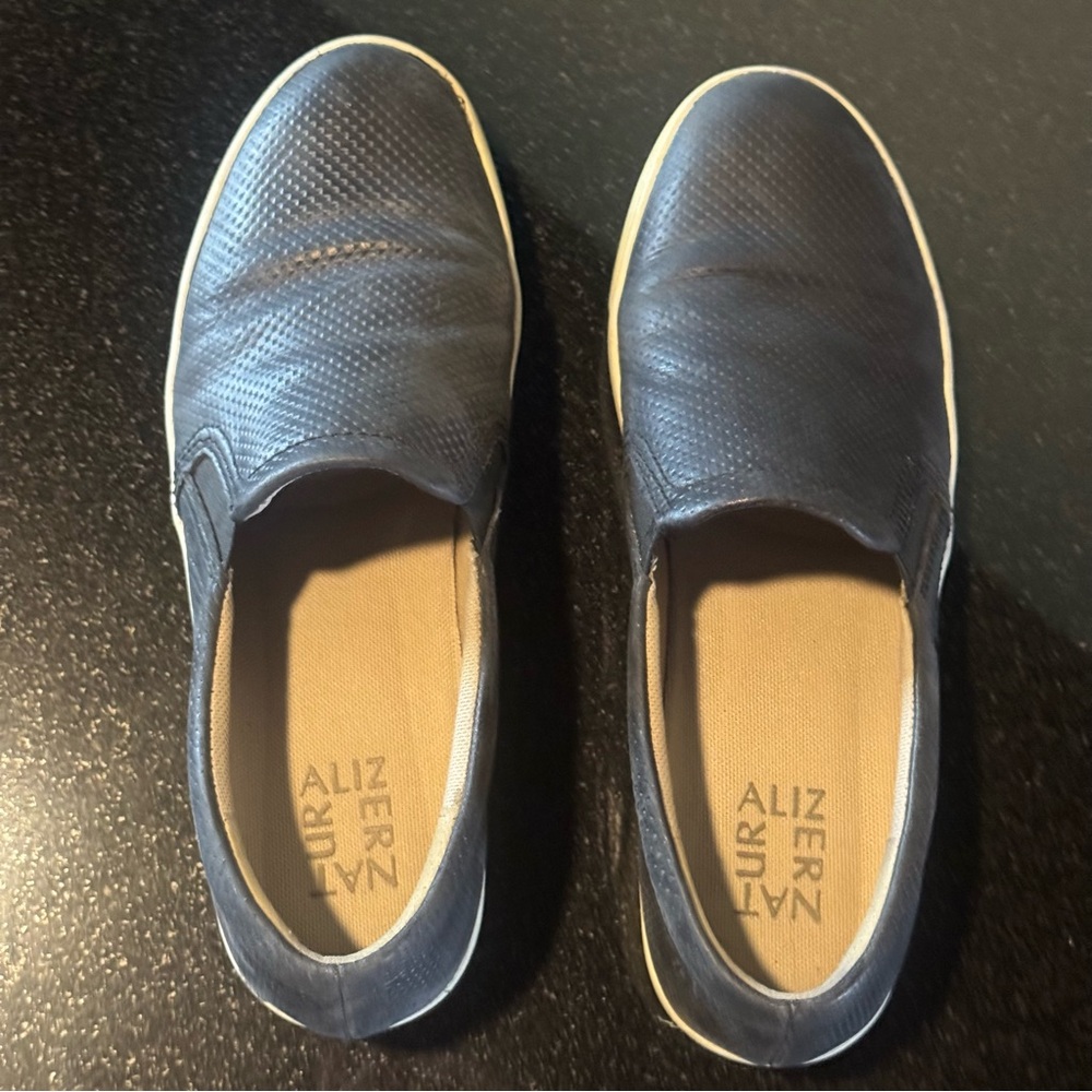 Naturalizer Black Loafers, Women’s Size 8
